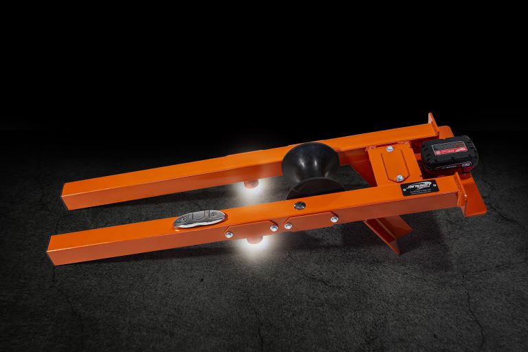 TorchRail – Illuminated Manhole Down Roller