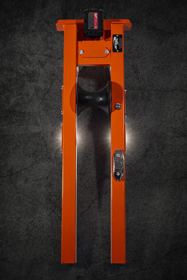 TorchRail – Illuminated Manhole Down Roller - Image 9
