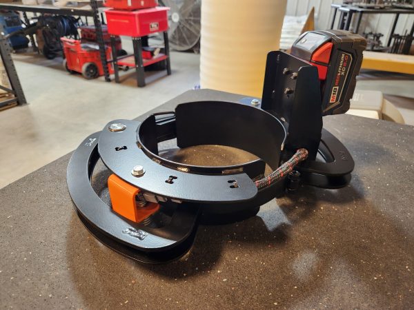 Torch – 8" Vac Tube Clamp with Integrated LED Lighting - Image 5